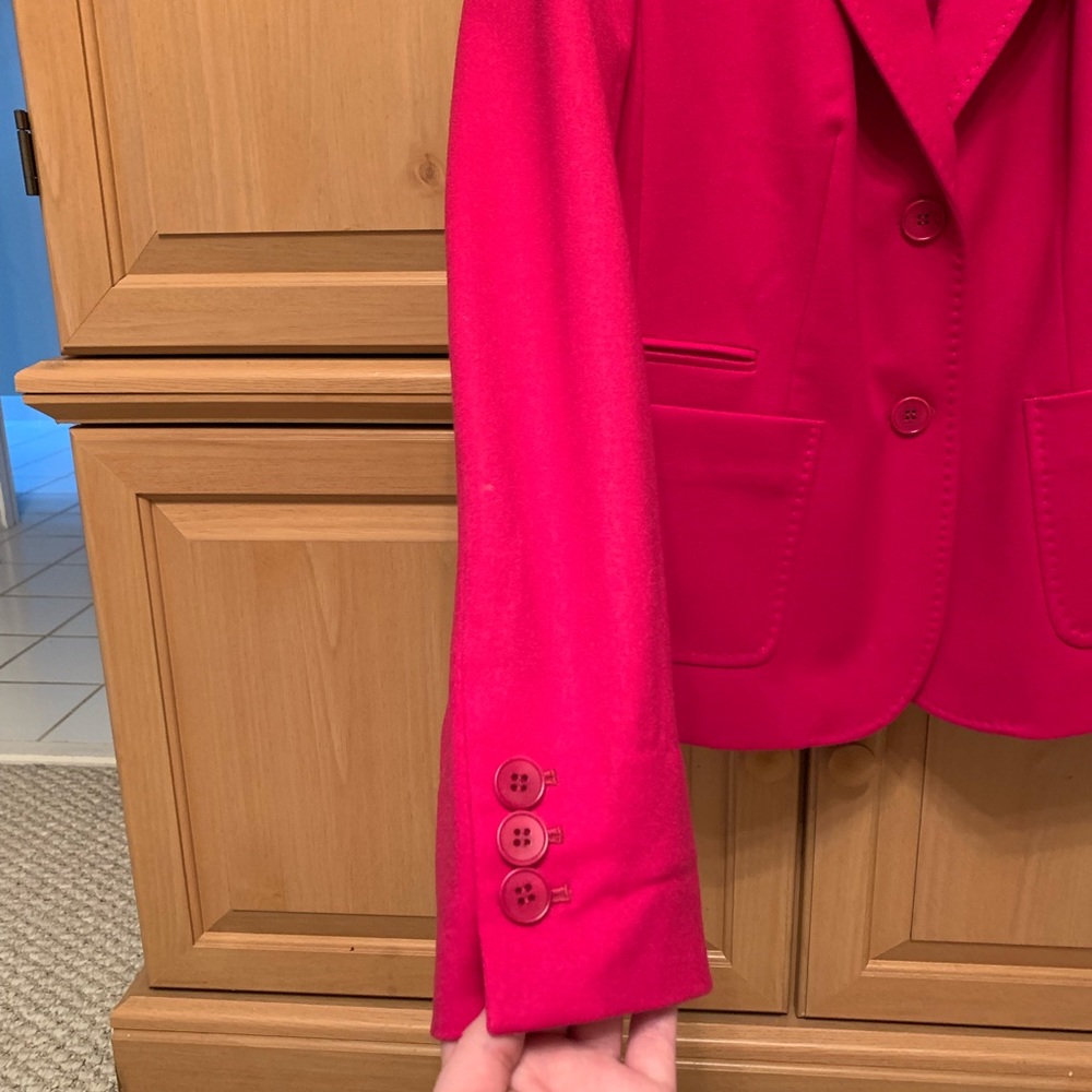 Talbots Women’s Raspberry Blazer - Picture 4 of 5